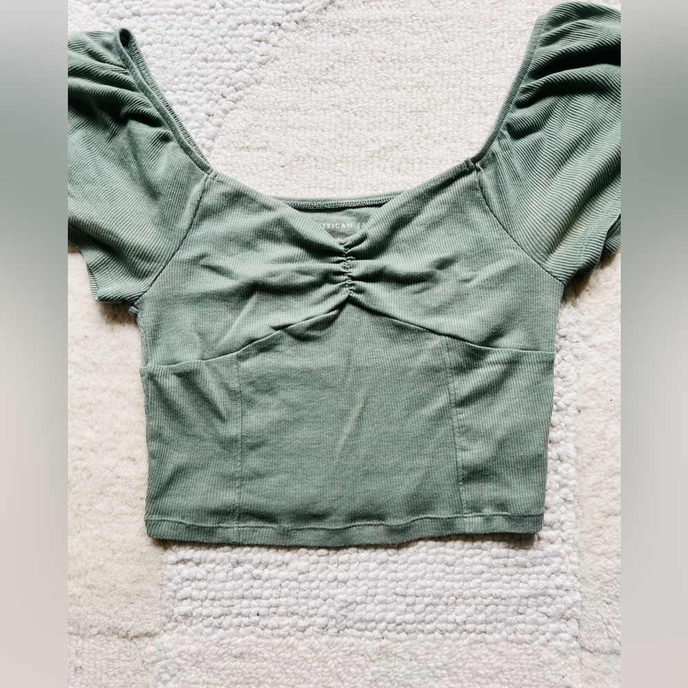 American Eagle Sage green cropped Tee size XS - Picture 2 of 5